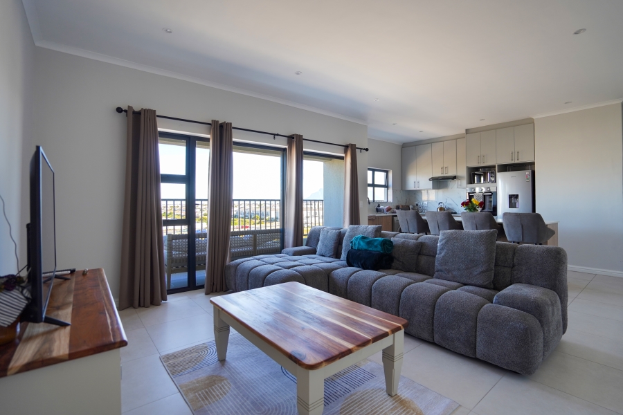 To Let 3 Bedroom Property for Rent in Sandown Western Cape